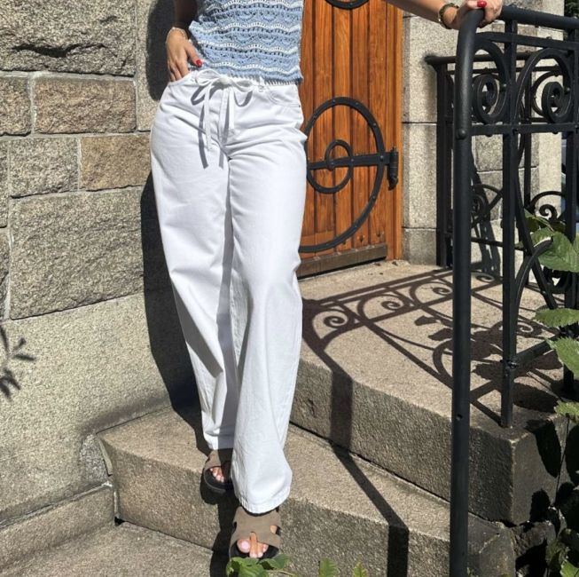 ONLGIANNA MW STRAIGHT JEANS WHITE DOT